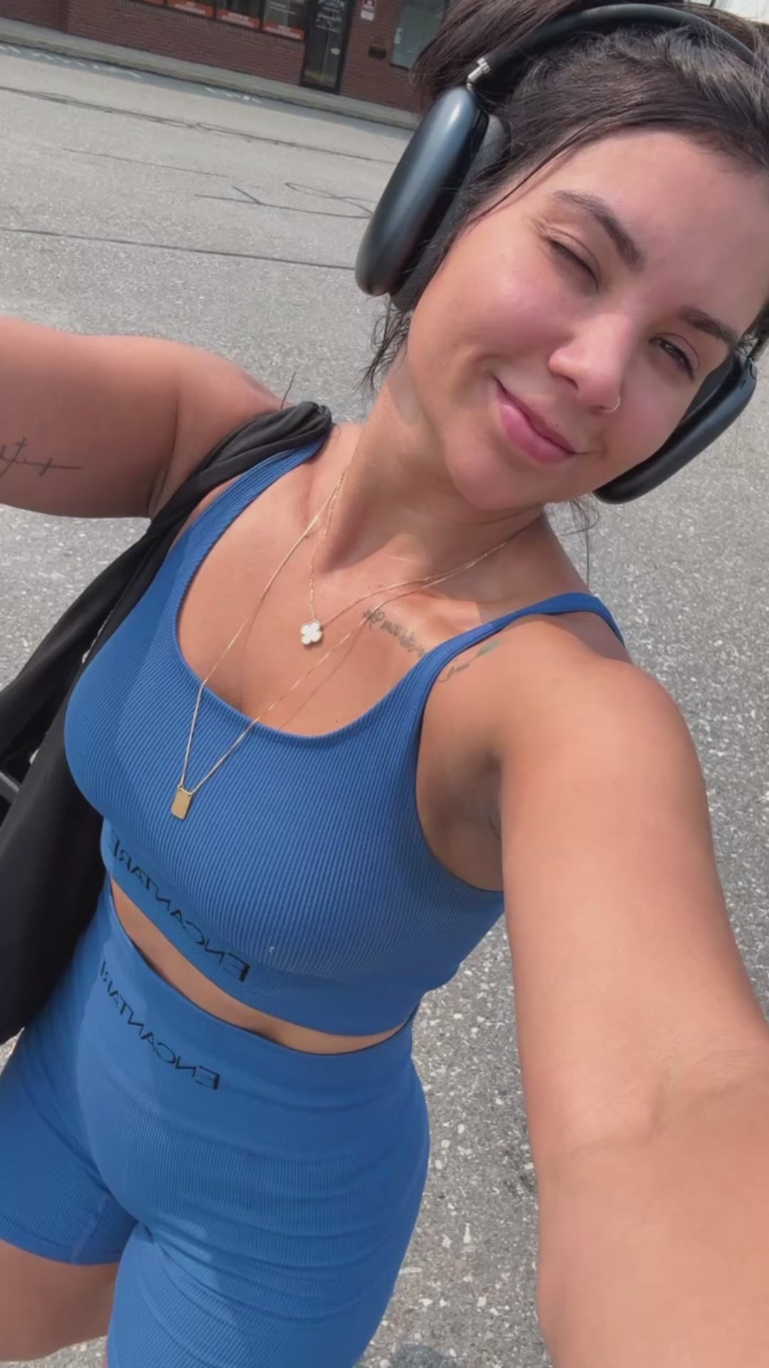 Conjunto Tradicional Top + Bermuda